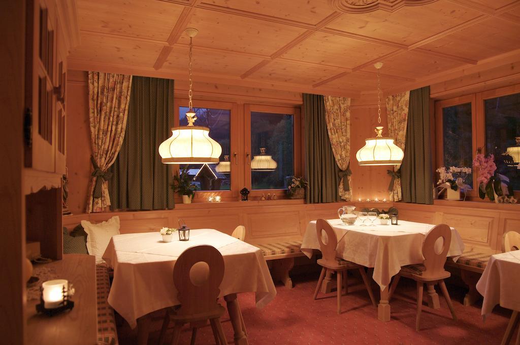 Landhaus Zauser Sankt Anton am Arlberg Buitenkant foto